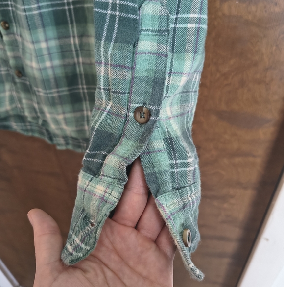 Juniors SO Green Plaid Flannel Top || Small - Picture 2 of 6